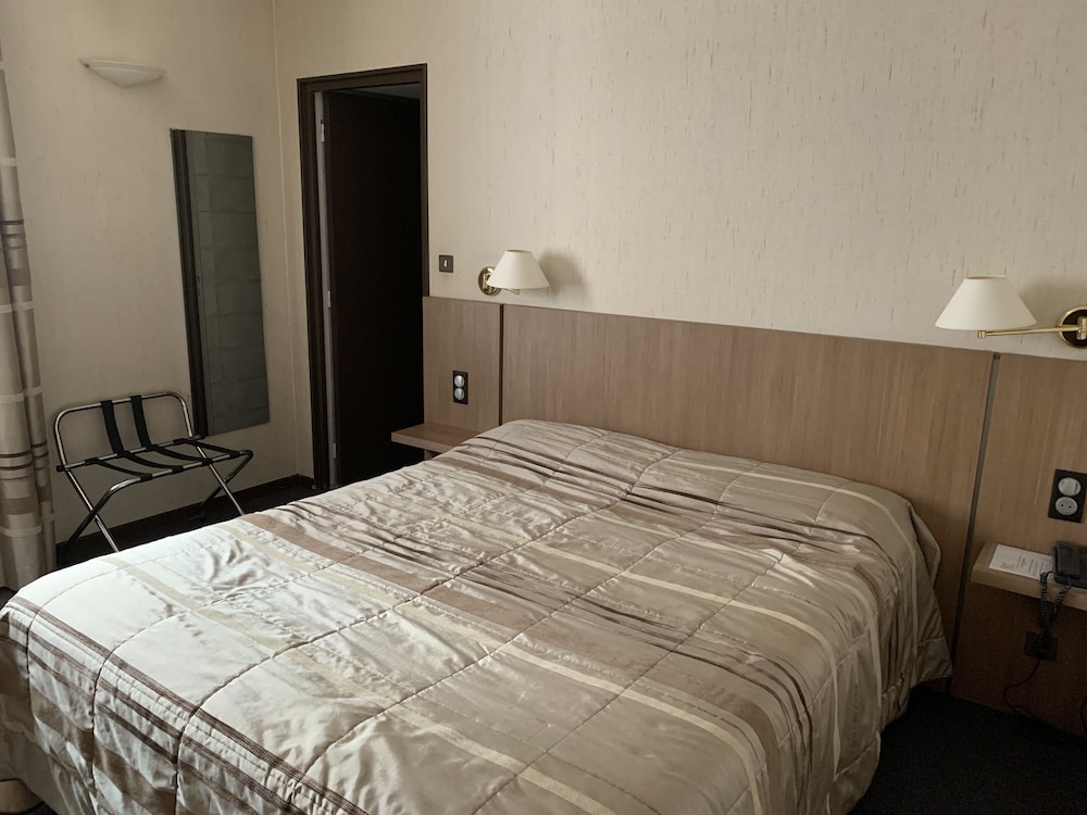 Double Room - Photo 1