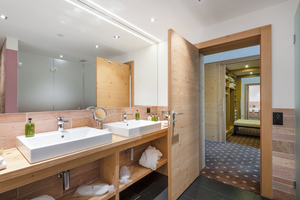 Junior Suite (Alpine) - Photo 3