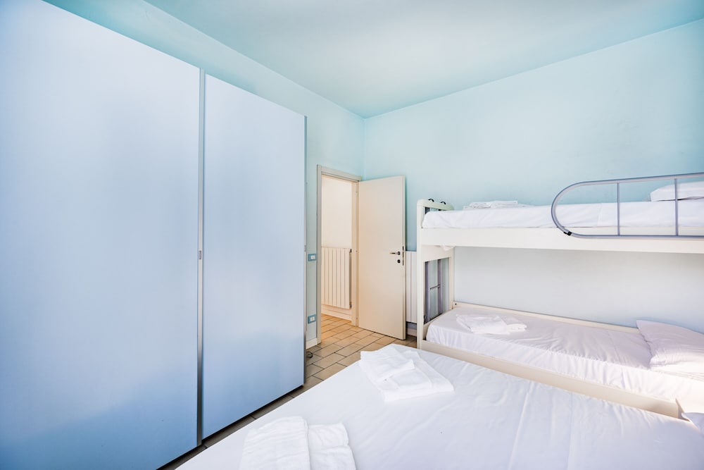 Family Apartment, 1 Bedroom (Terrazza Abele 300m From The Beach) photo 2