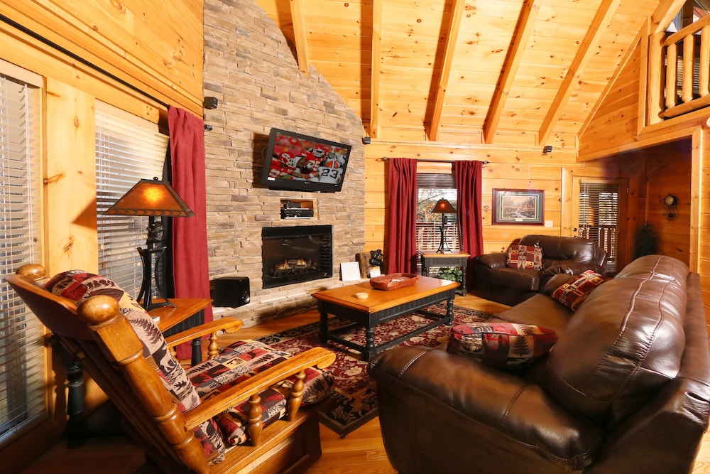 Cabin, Multiple Beds, Hot Tub