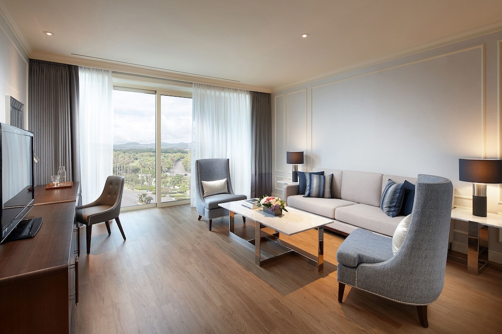 Suite Deluxe Mountain Family Twin (Welcome Fruit & Macaroon) - Photo 2