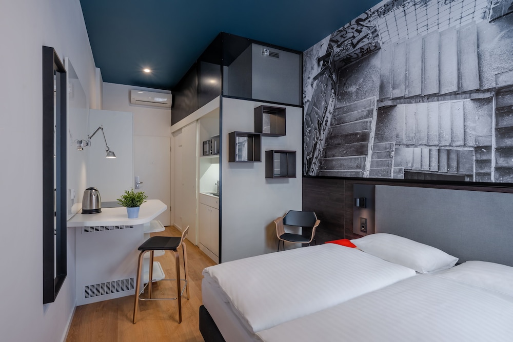 Superior Double Room - Photo 4