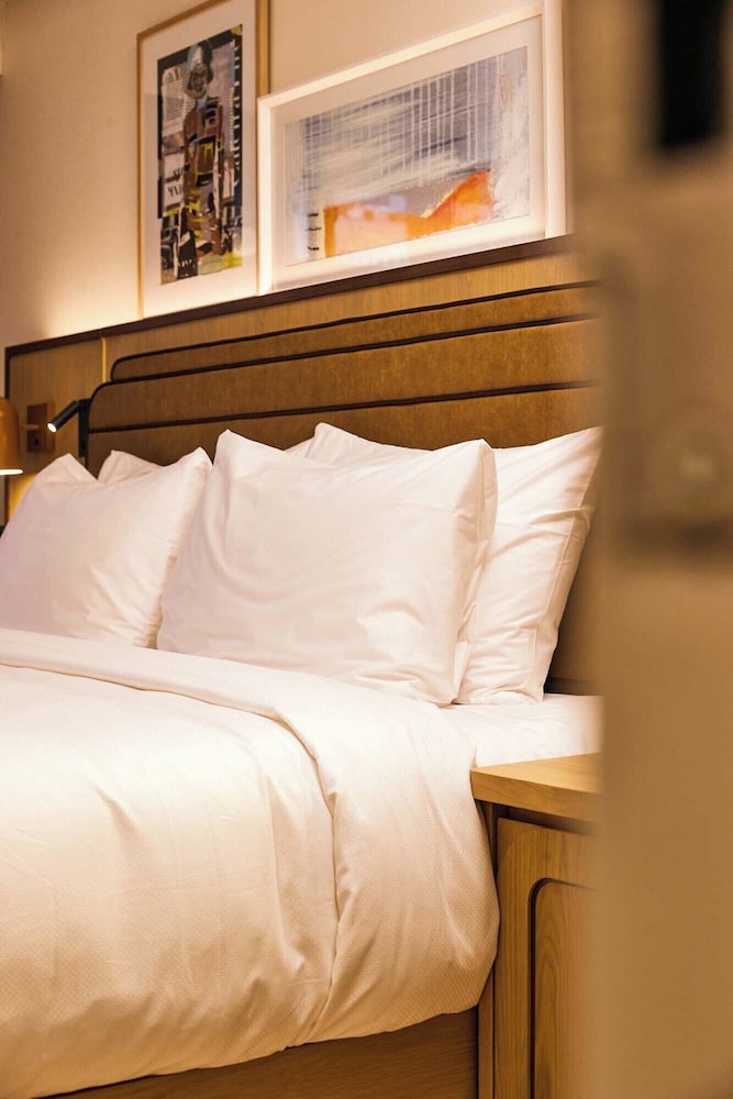 Room, 1 King Bed (Swanky King) - Photo 1