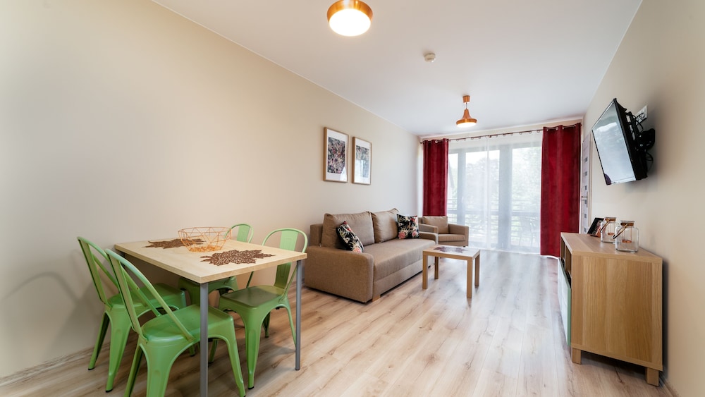 Apartment (26)