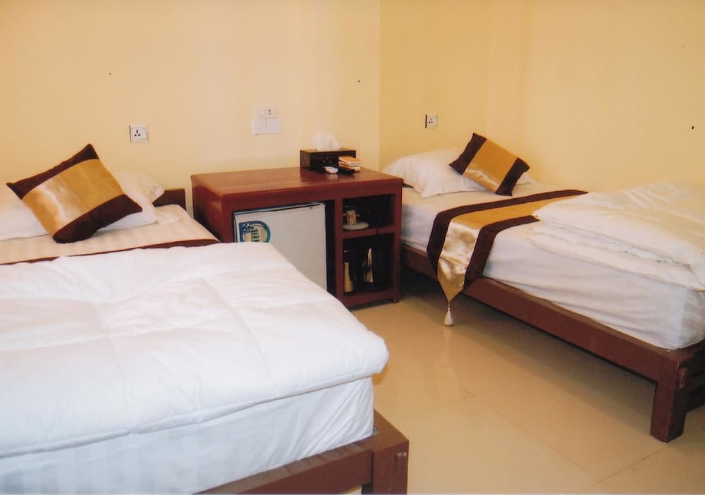 Deluxe Double or Twin Room, Lake View