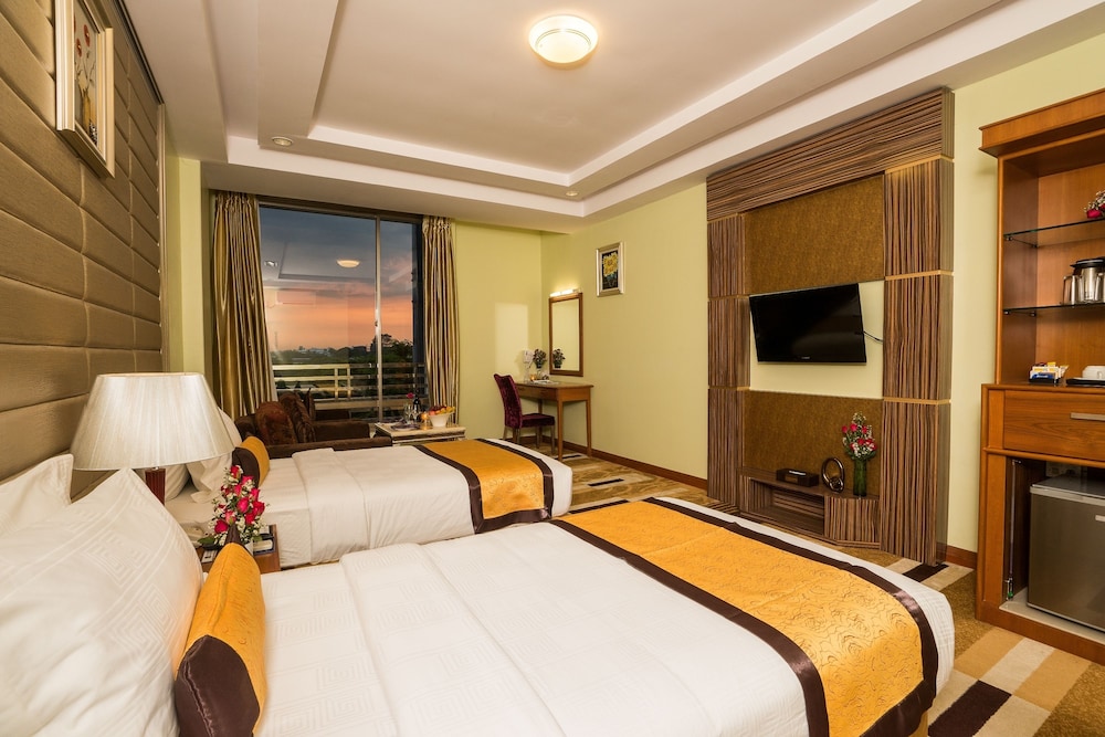 Deluxe Room, 2 Twin Beds, Non Smoking photo 2