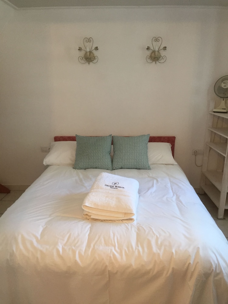 Deluxe Cottage, 2 Bedrooms, Garden View