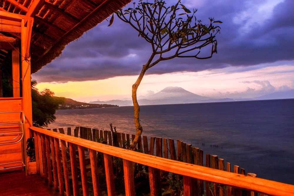 Family Bungalow, 2 Bedrooms, Sea View photo 3