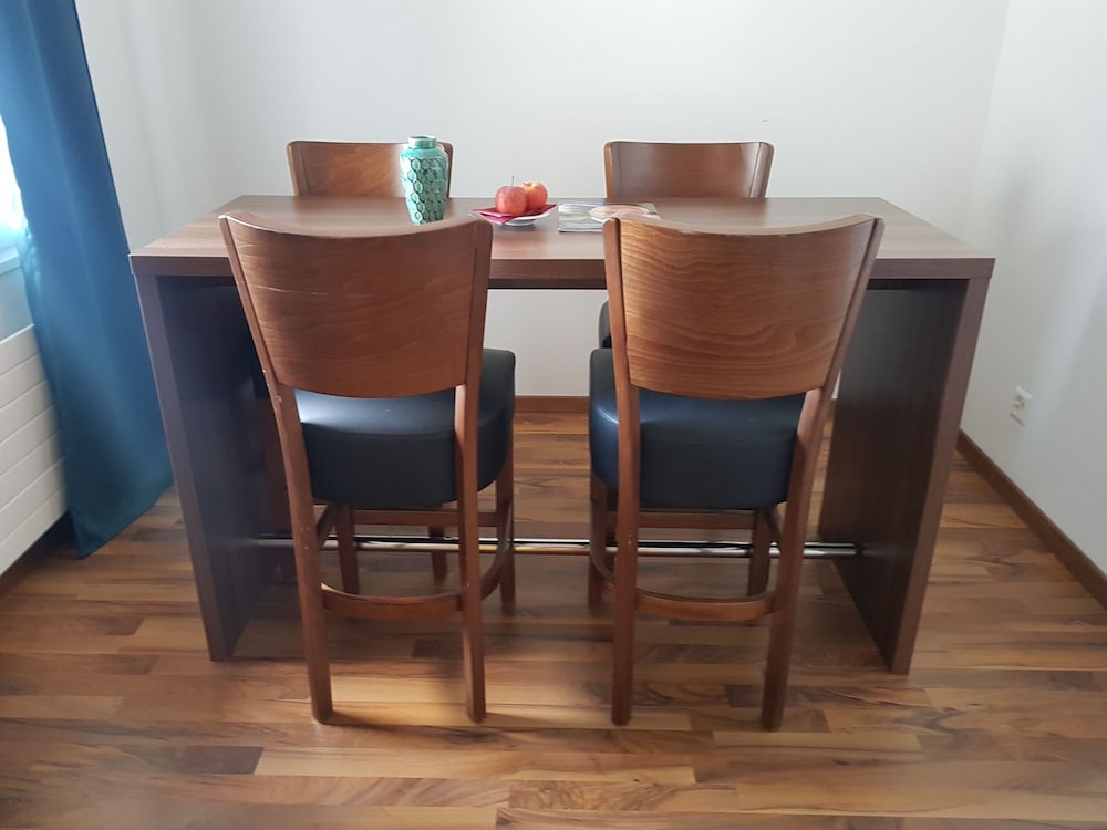 Family Room (Kitchenette) photo 1