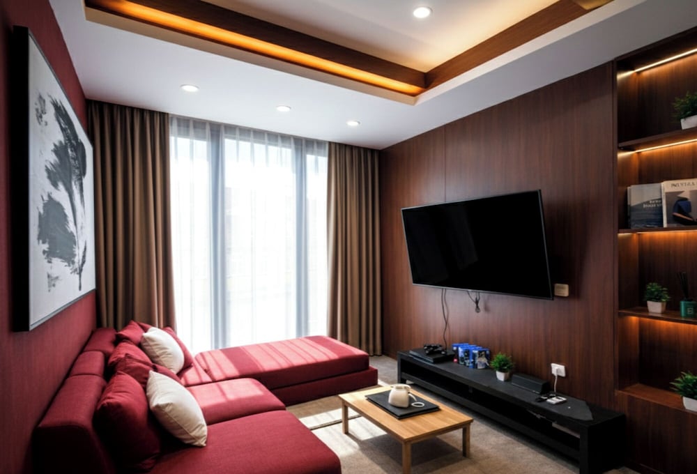 Deluxe Double or Twin Room, City View