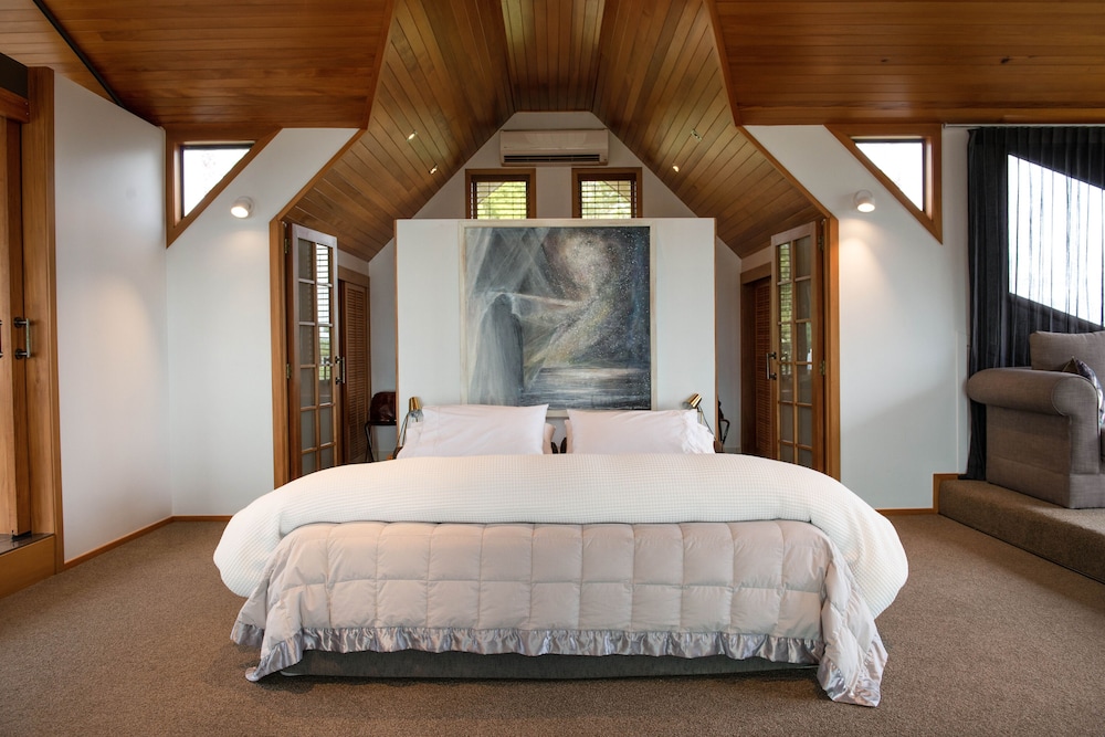 Sacred space villa photo 3