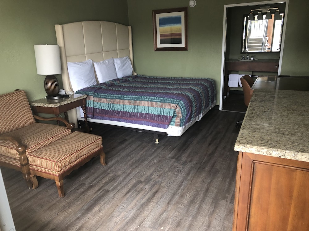 Comfort Room, 1 King Bed