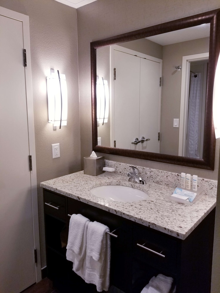 Suite, Accessible thumbnail 6