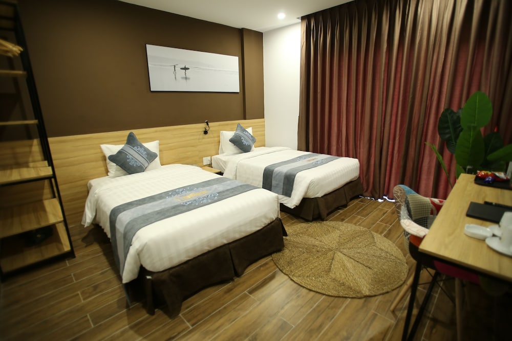Deluxe Twin Room - Photo 1