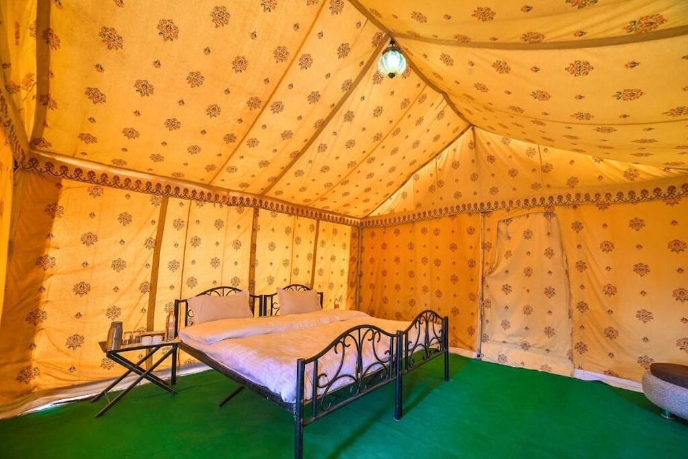 Superior Tent