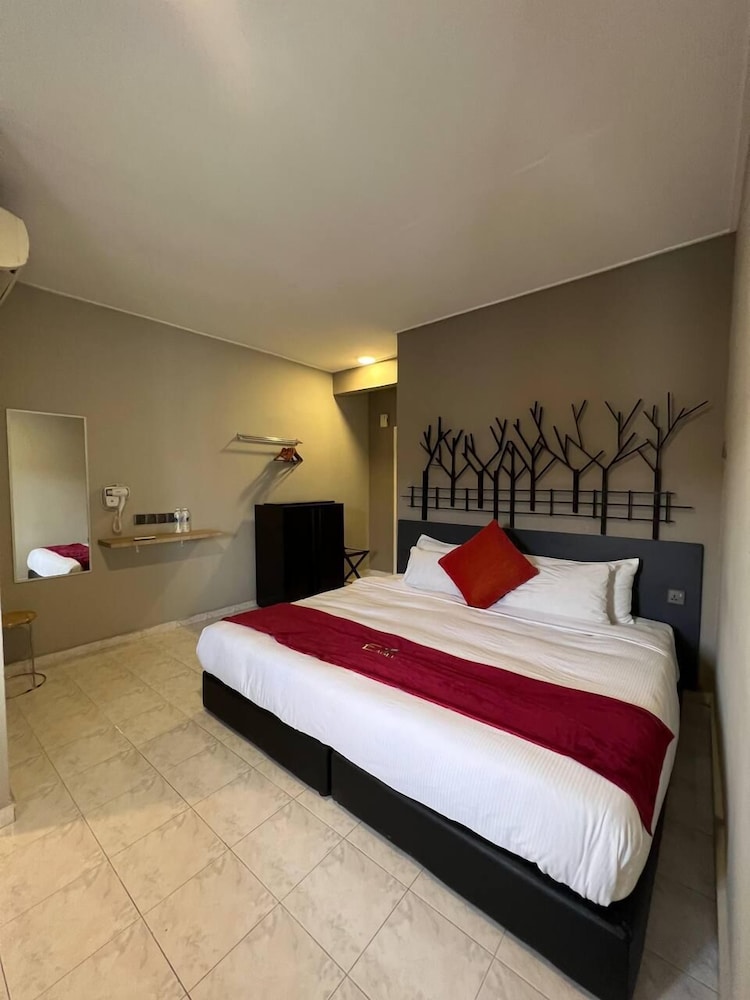 Deluxe Apartment, 2 Bedrooms, Sea View photo 2