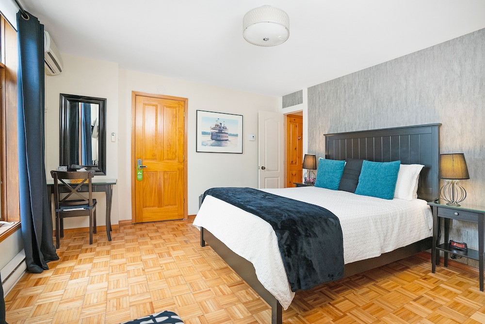 Classic Room