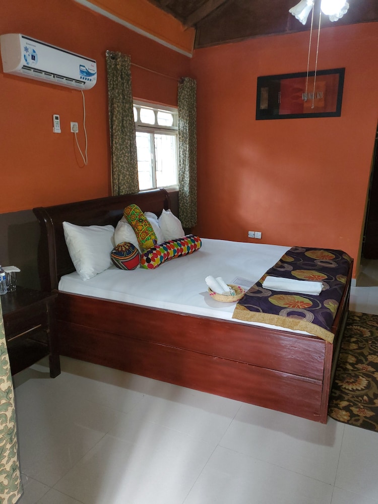 Premium Single Room photo 3
