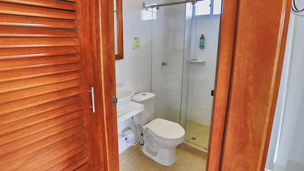 Family Suite - Photo 12