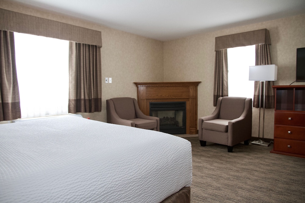 Suite, 1 King Bed, Non Smoking