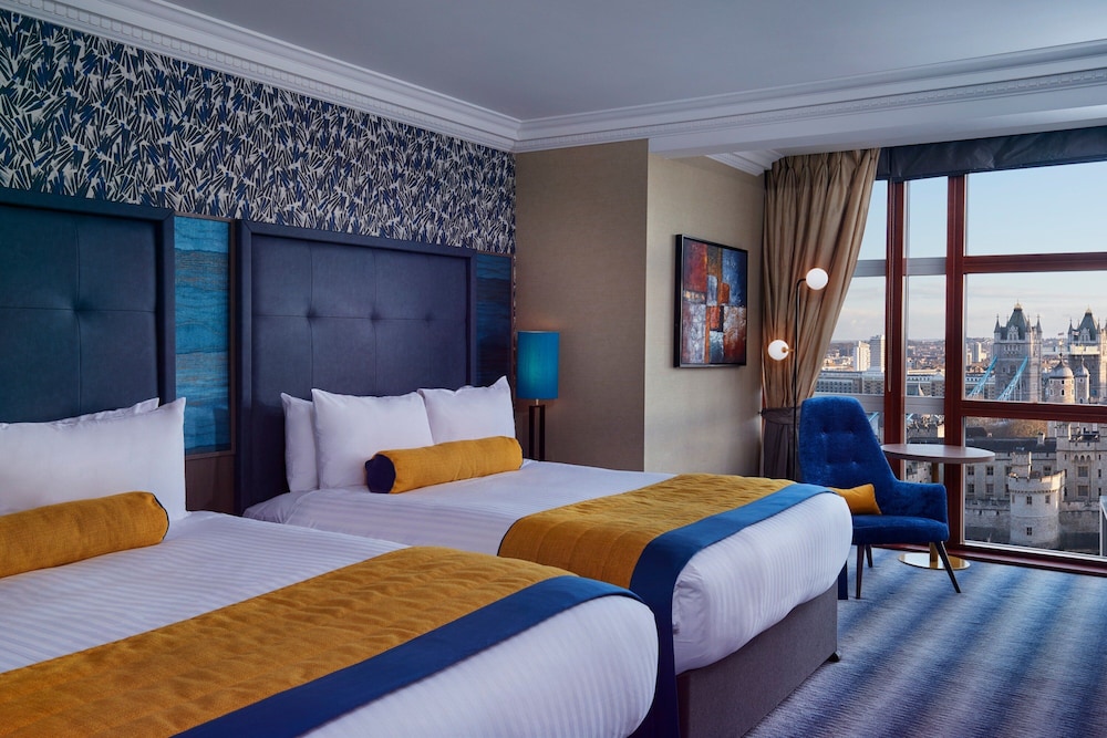 Superior Room (with 2 Queen Beds)