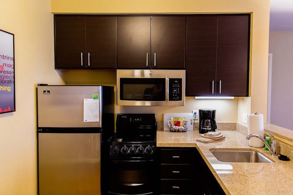 Suite, 2 Bedrooms photo 3
