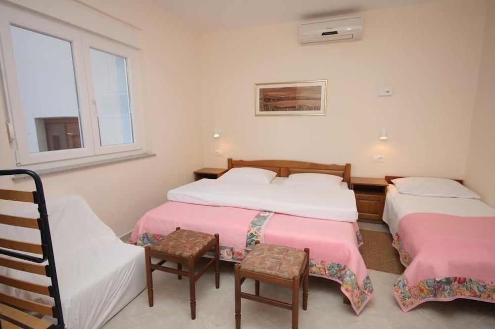 Apartment, Multiple Beds photo 1