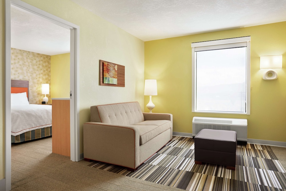 Suite, 1 Queen Bed, Accessible (Hearing) photo 3