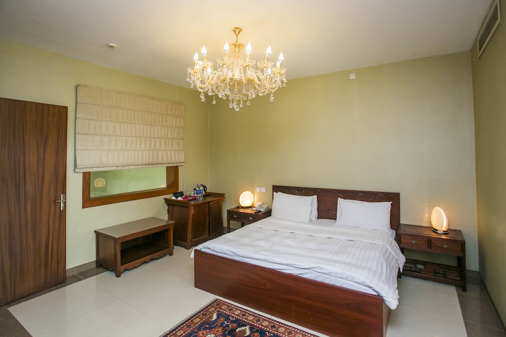 Junior Suite, Lagoon View photo 1