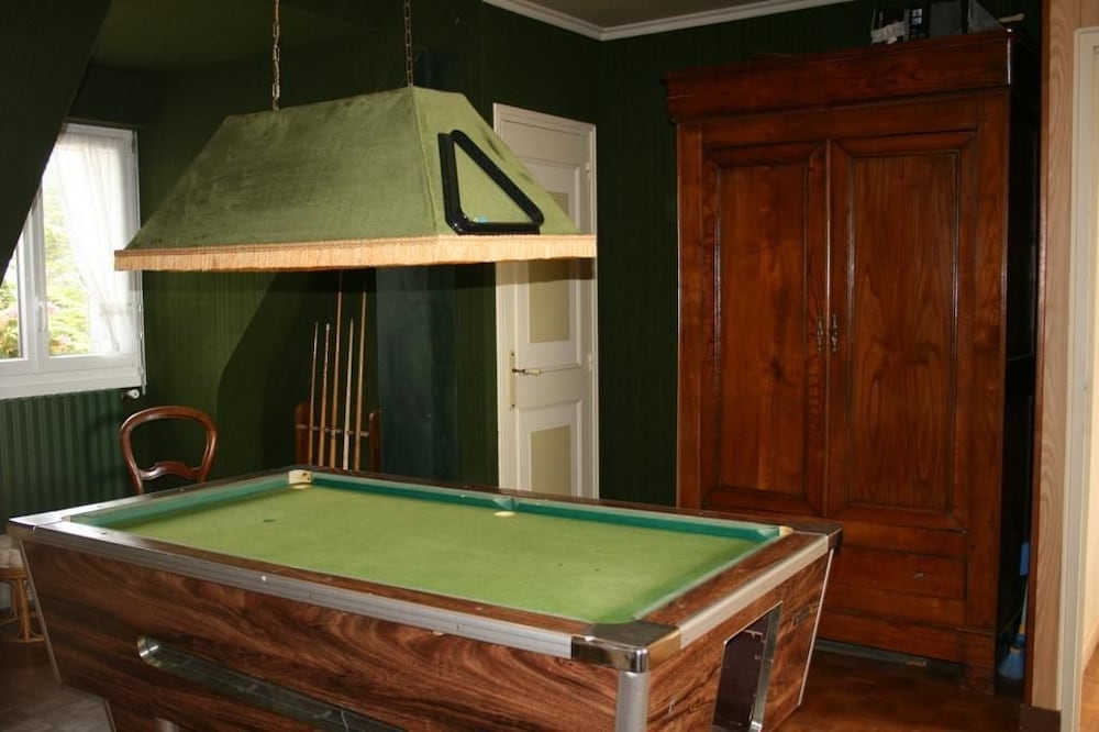 Family Room photo 2