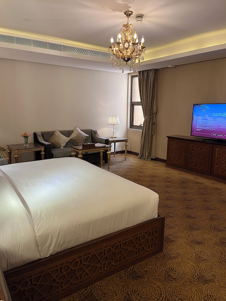 1 Bed room