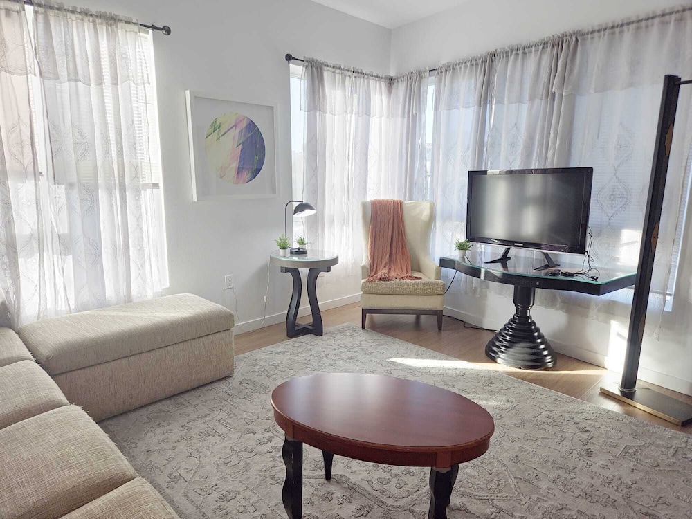 Deluxe Apartment, 2 Bedrooms photo 1