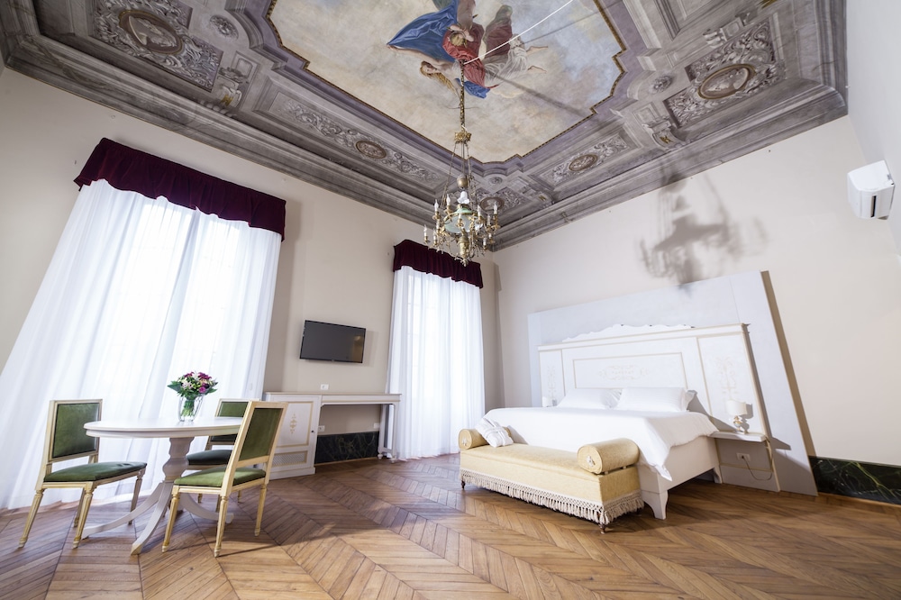 Luxury Double Room photo 1
