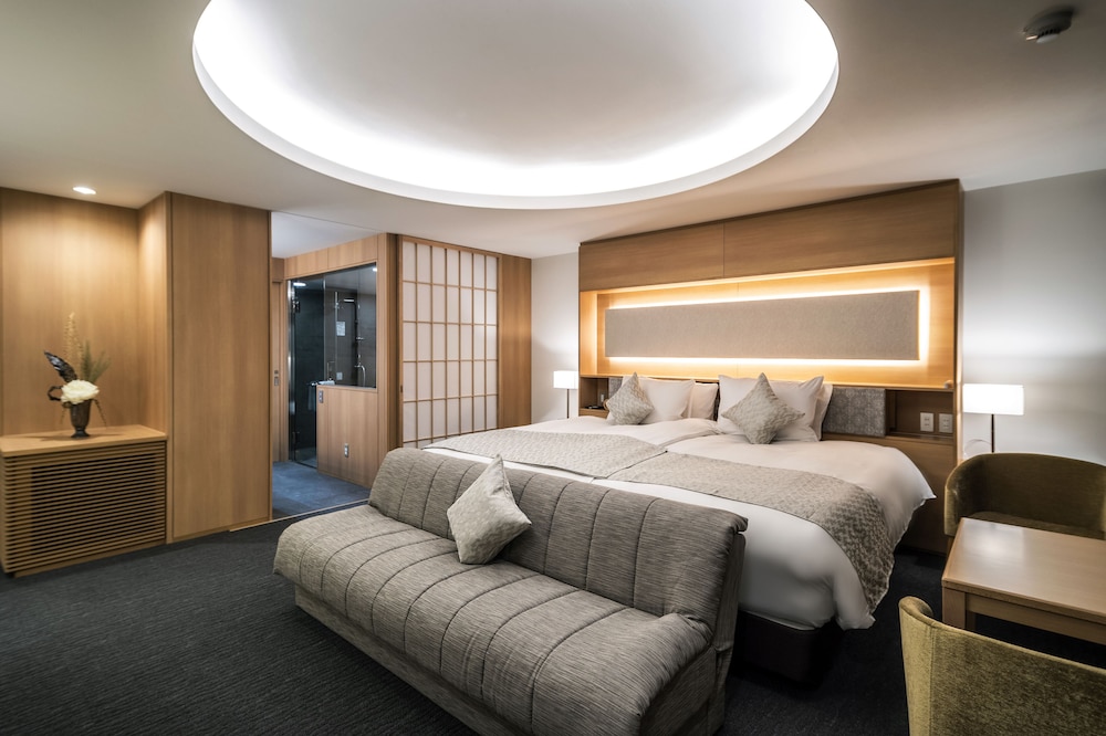 Deluxe Twin Room, Multiple Beds, Frosted Glass, Non Smoking photo 2