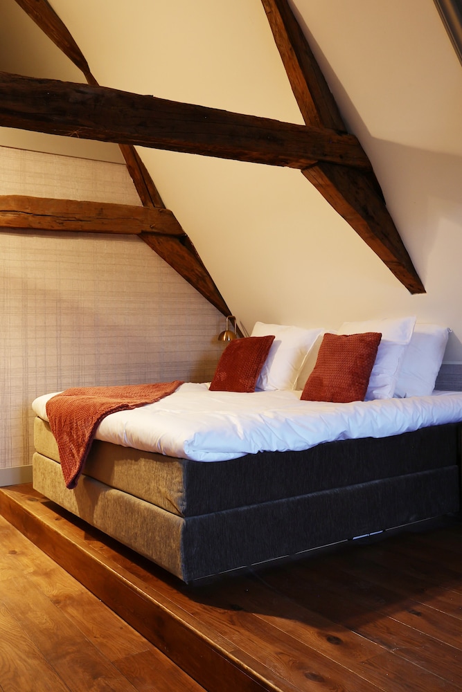 Deluxe Double Room photo 2