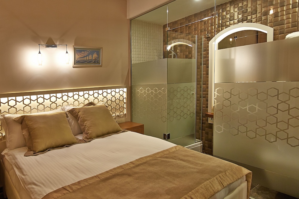 Comfort Room photo 1