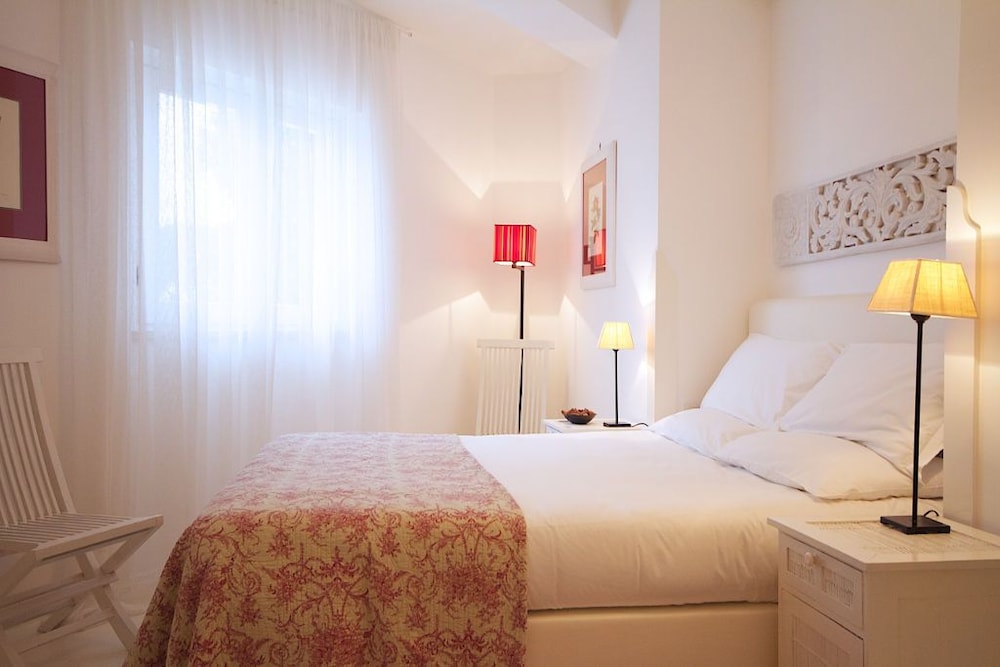 Classic Double Or Twin Room - Photo 6