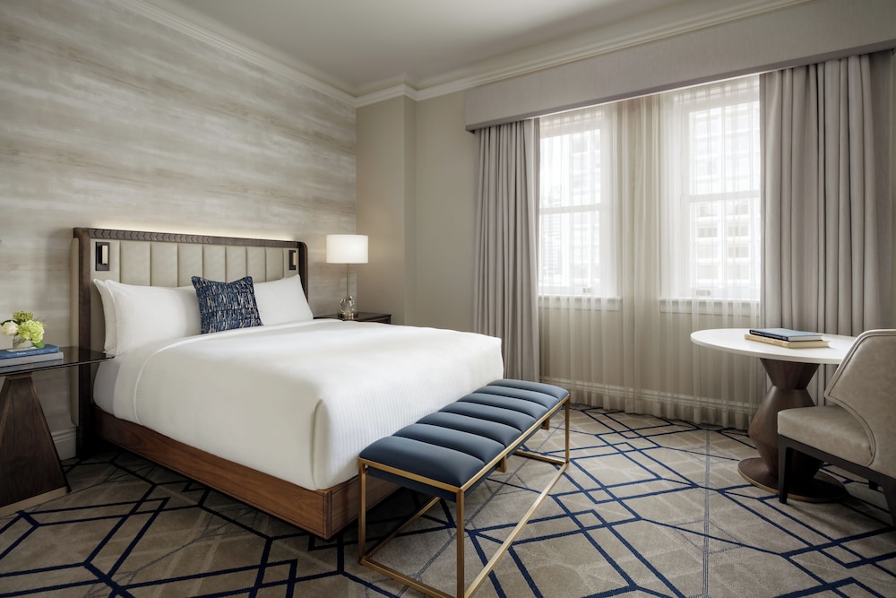 Room, 1 Queen Bed, Non Smoking, City View (Fairmont) - Photo 1