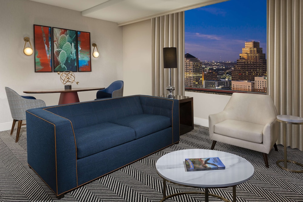 Suite, 1 Bedroom, Accessible (Hearing) thumbnail 5