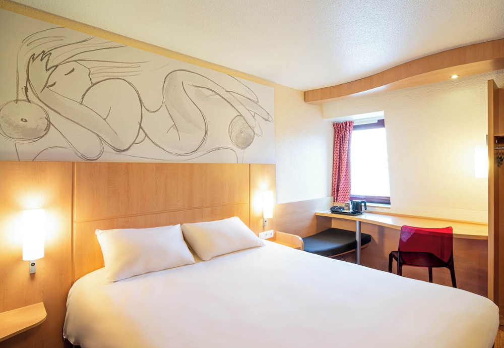 Classic Double Room, Non Smoking - Photo 2