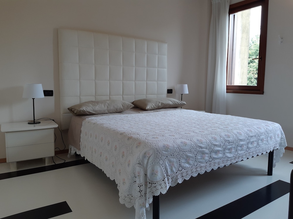 Comfort Double Room, Private Bathroom, Mountain View