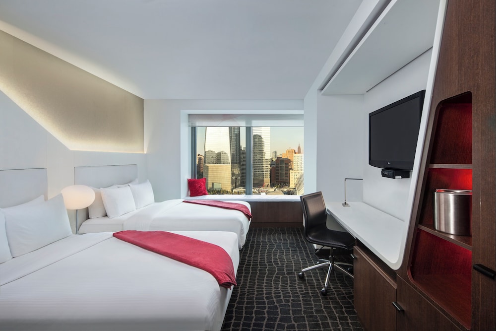 2 Double Beds Deluxe Room