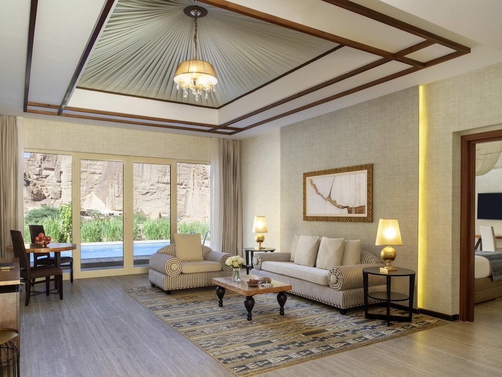 Oasis Pool Villa