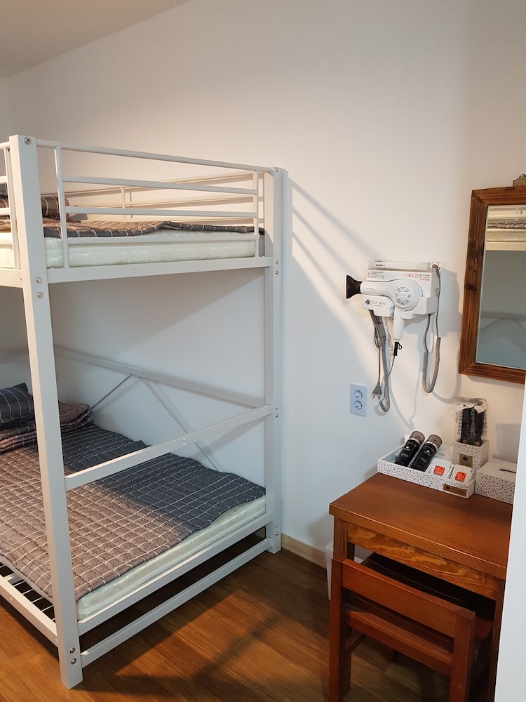 Apartment, 2 Bedrooms, Smoking, Mountain View (y al mar)