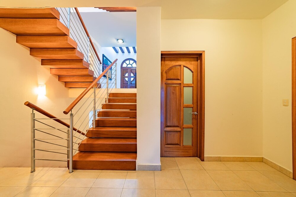 Villa, Multiple Beds (1067 - Villa Diamante) photo 3