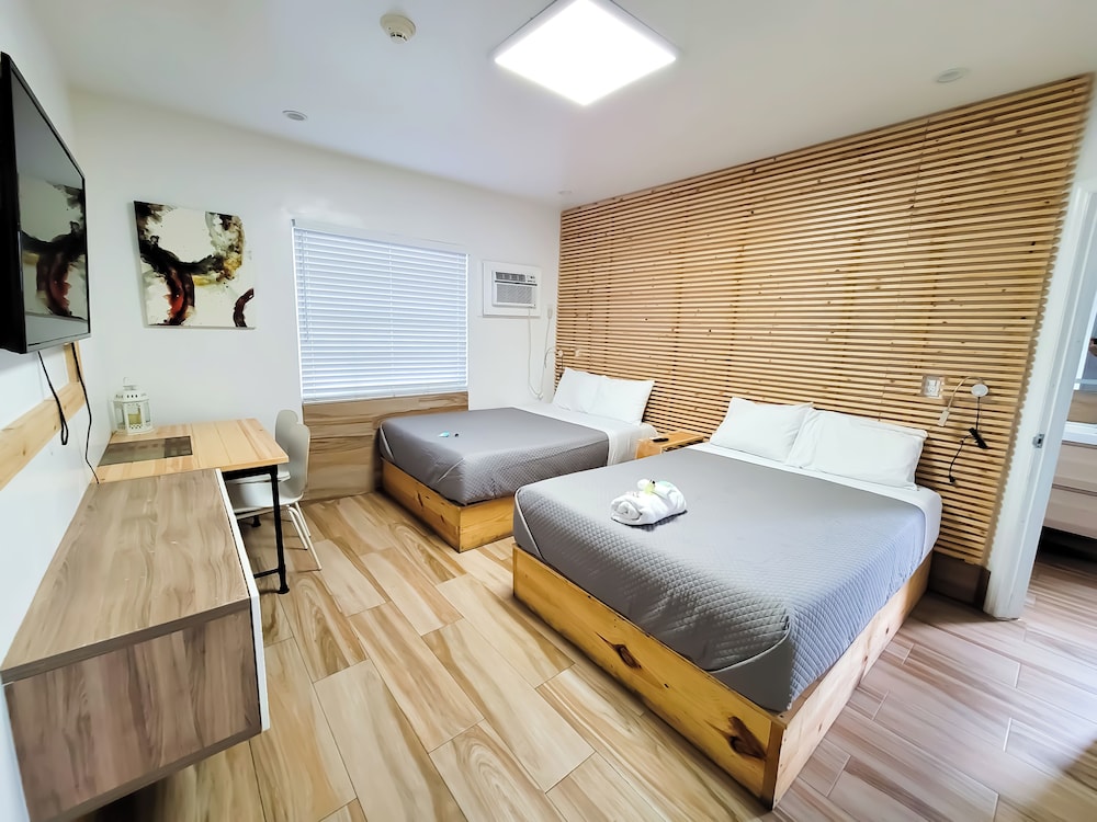 Premium Double Room, 2 Double Beds