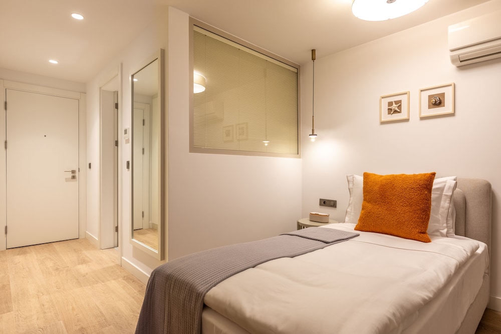 Single Room photo 3