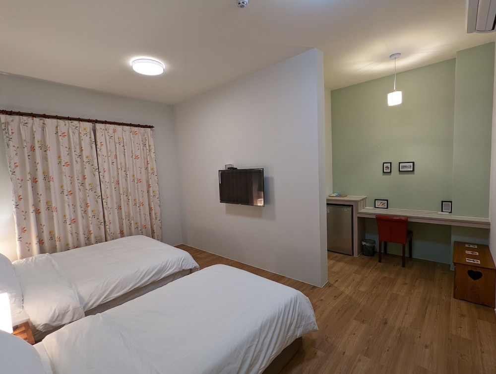 Triple Room, Mountain View photo 3