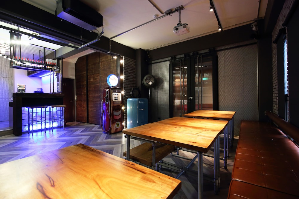 Design House photo 1