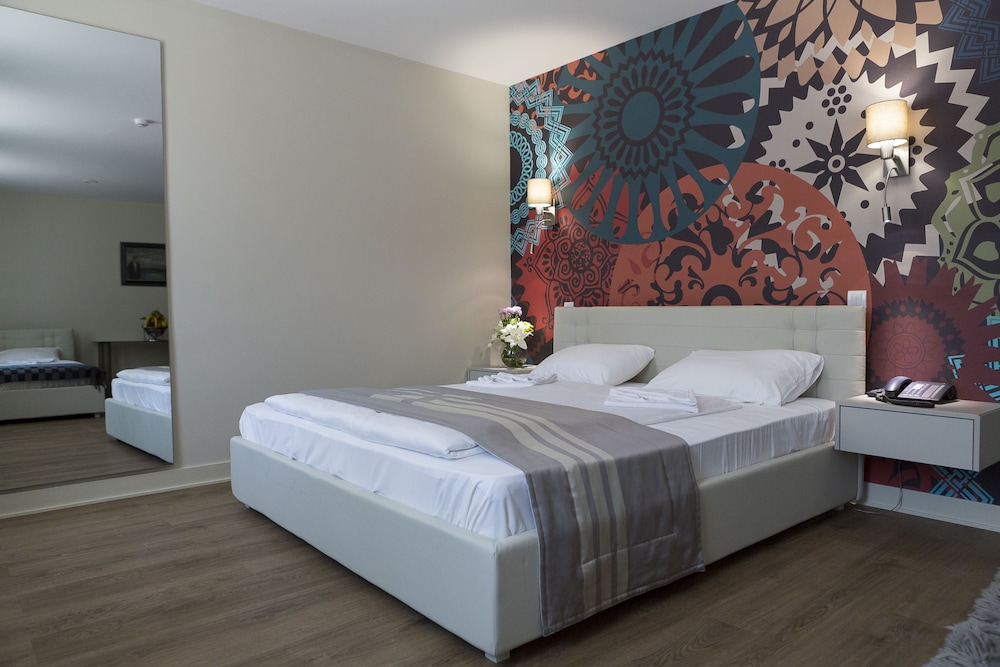 Deluxe Double Room Single Use photo 1